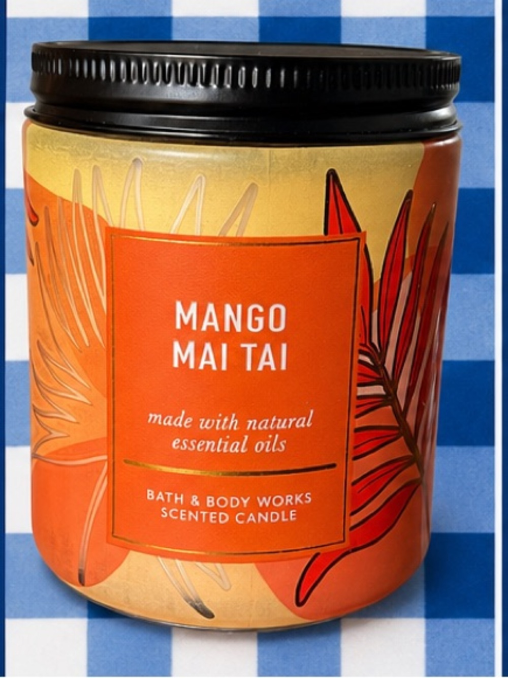Bath & Body Works Candle Bundle Spiced Apple Toddy, Mango Mai Tai,Beach Weather - Picture 5 of 7